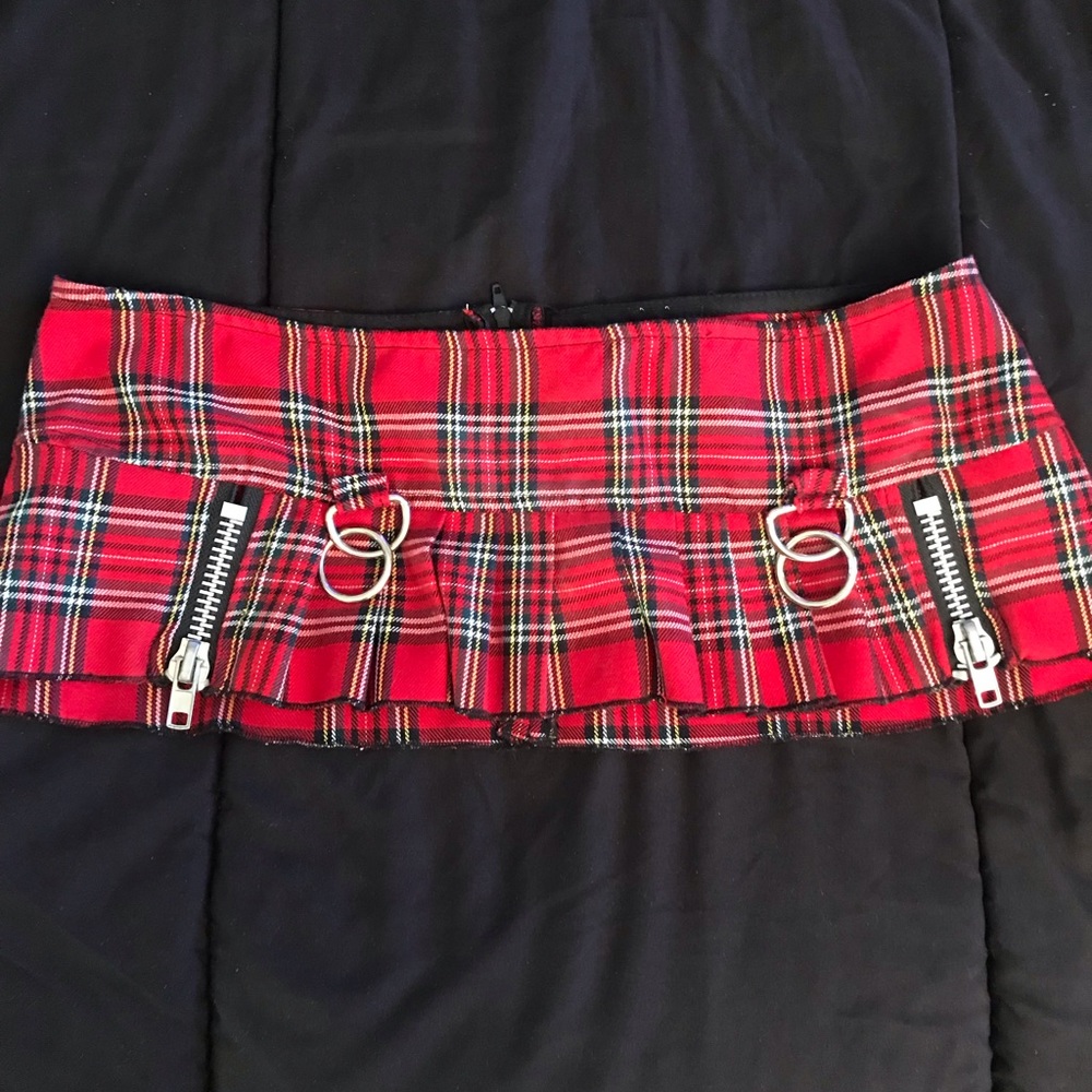 mini skirt